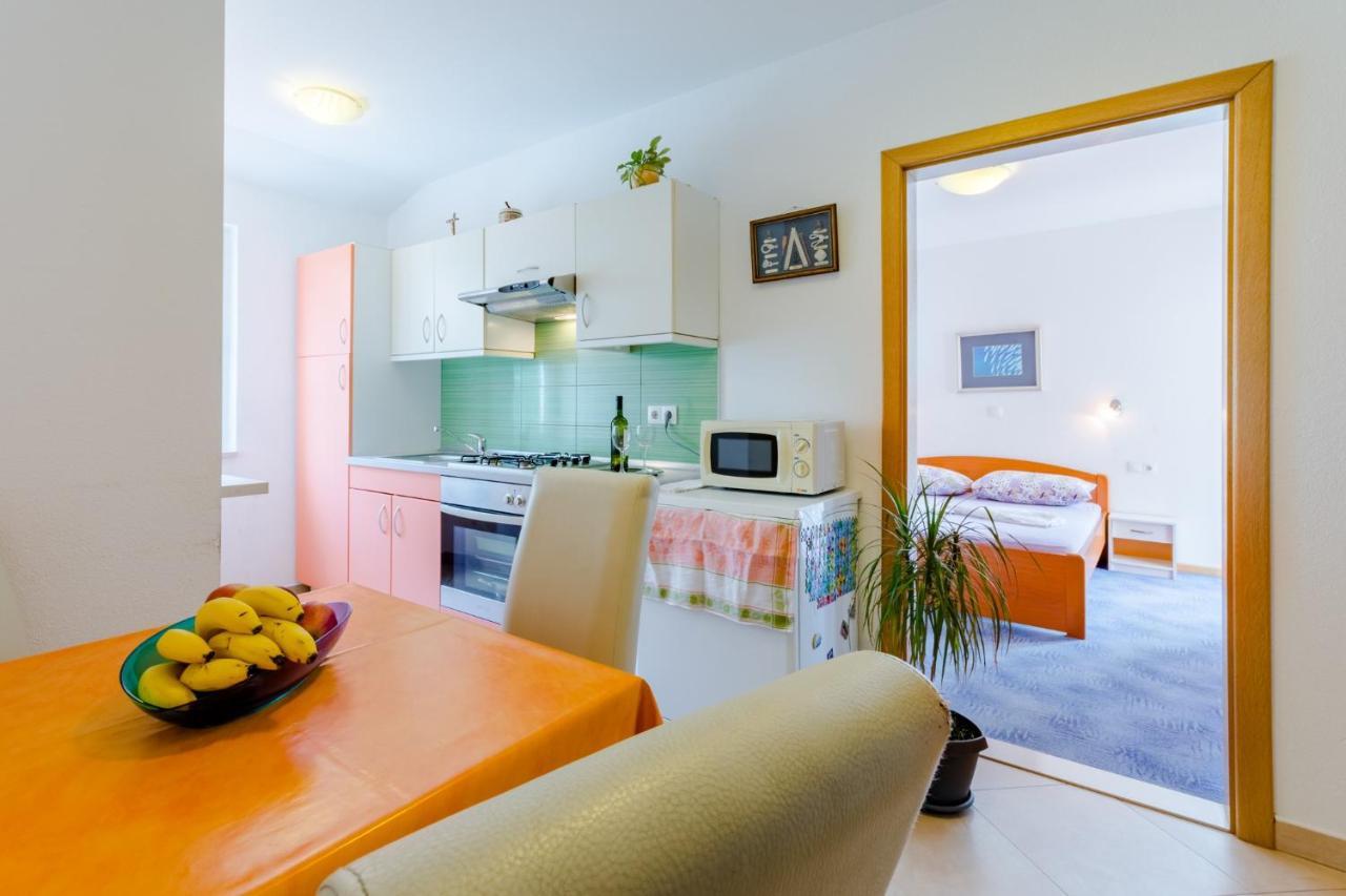 Villa Kosa Brela Kamer foto