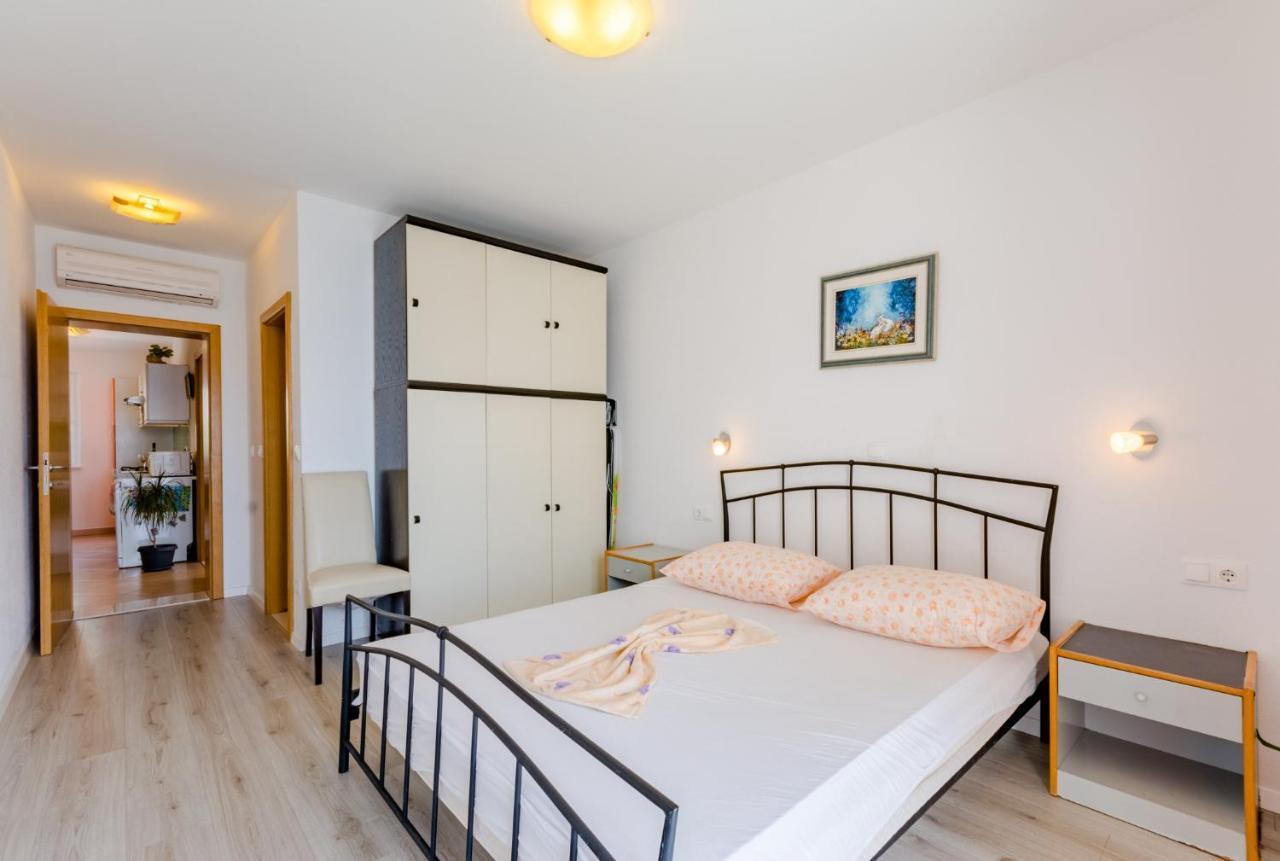 Villa Kosa Brela Kamer foto