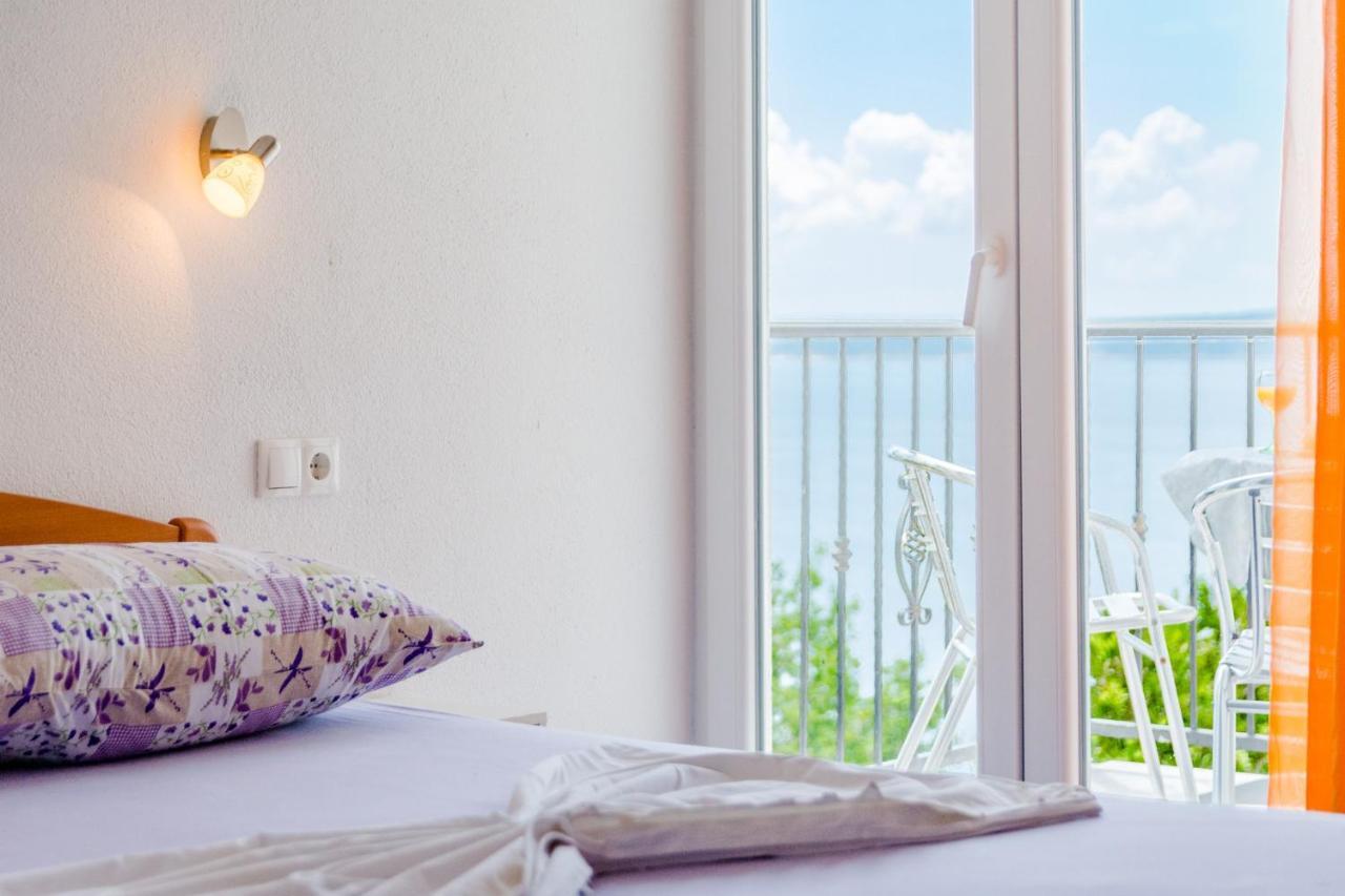 Villa Kosa Brela Kamer foto