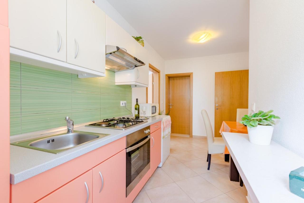 Villa Kosa Brela Kamer foto