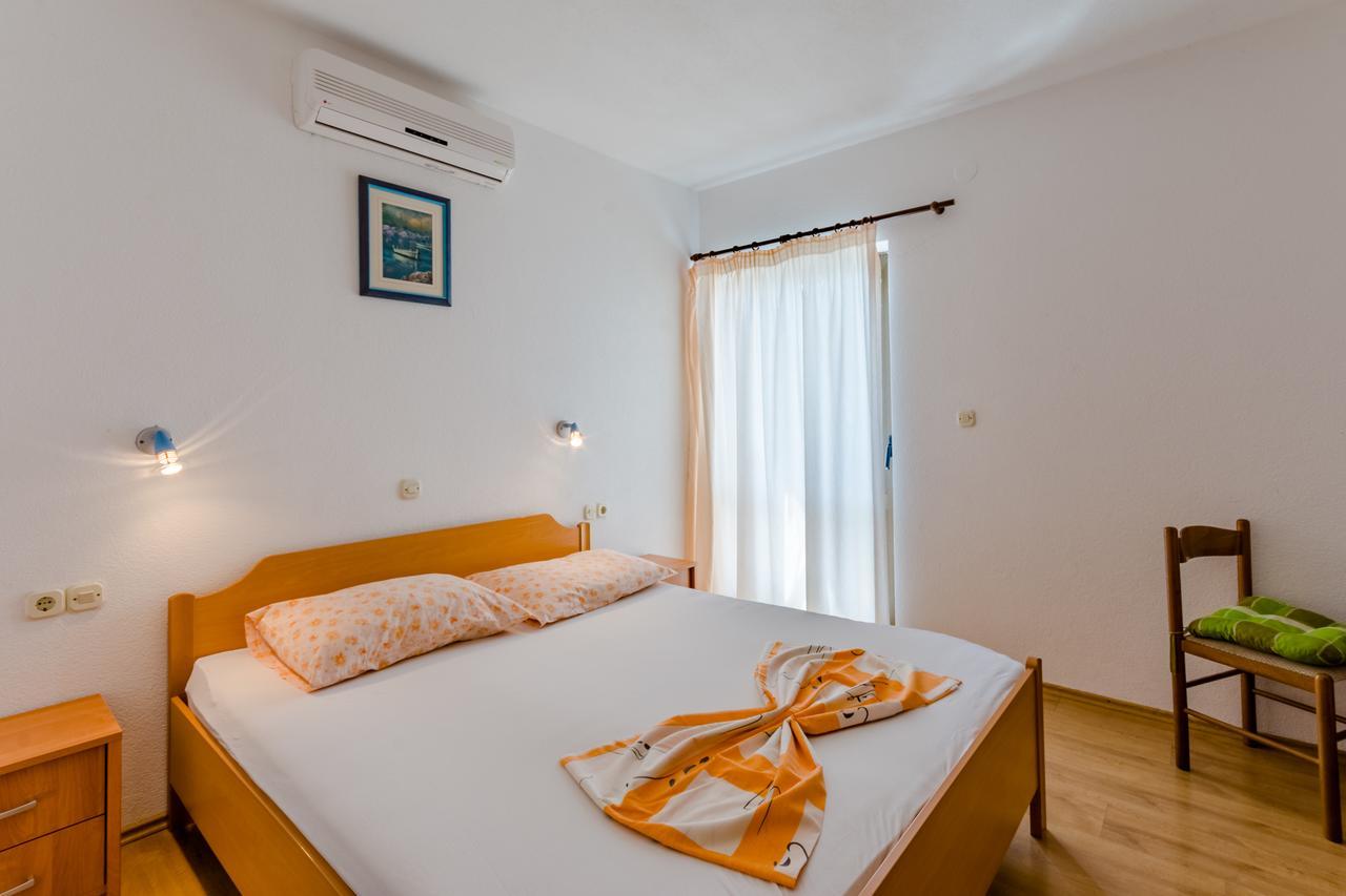 Villa Kosa Brela Kamer foto